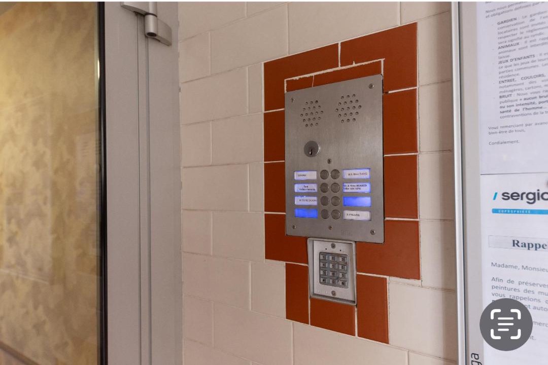 Photo of Others in Les Epinettes