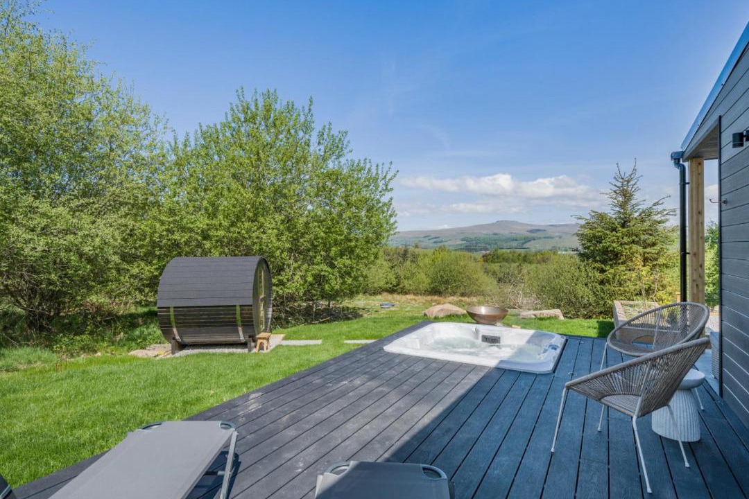 Photo of Others in Fourstones Near Bentham