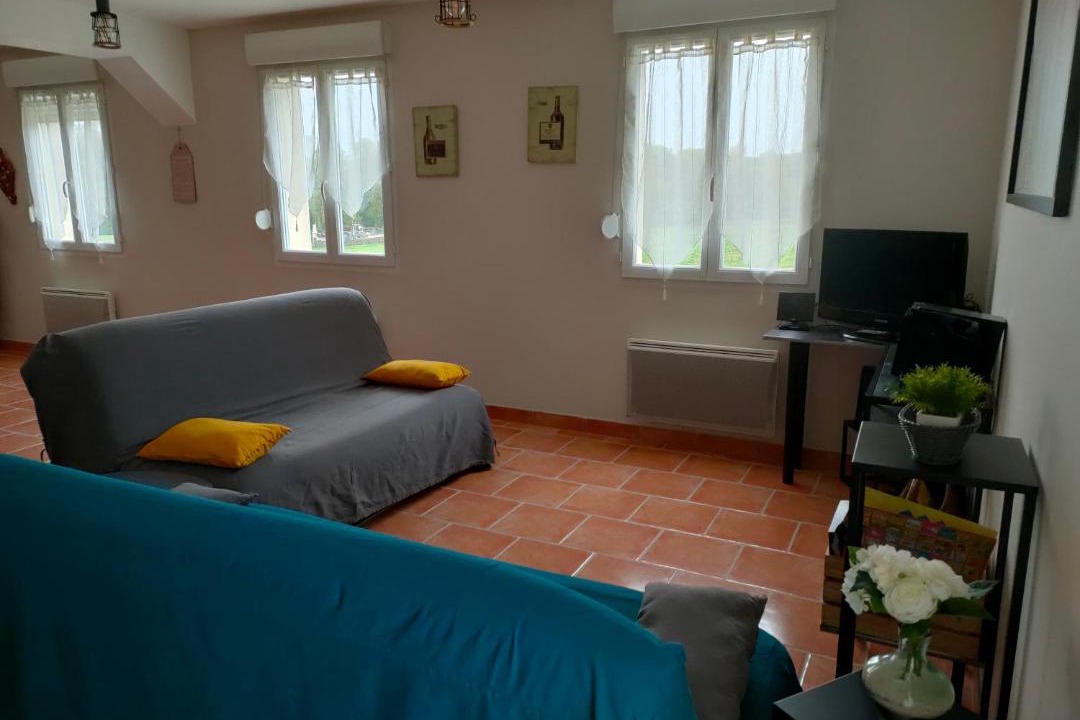 Photo of Others in Polisy