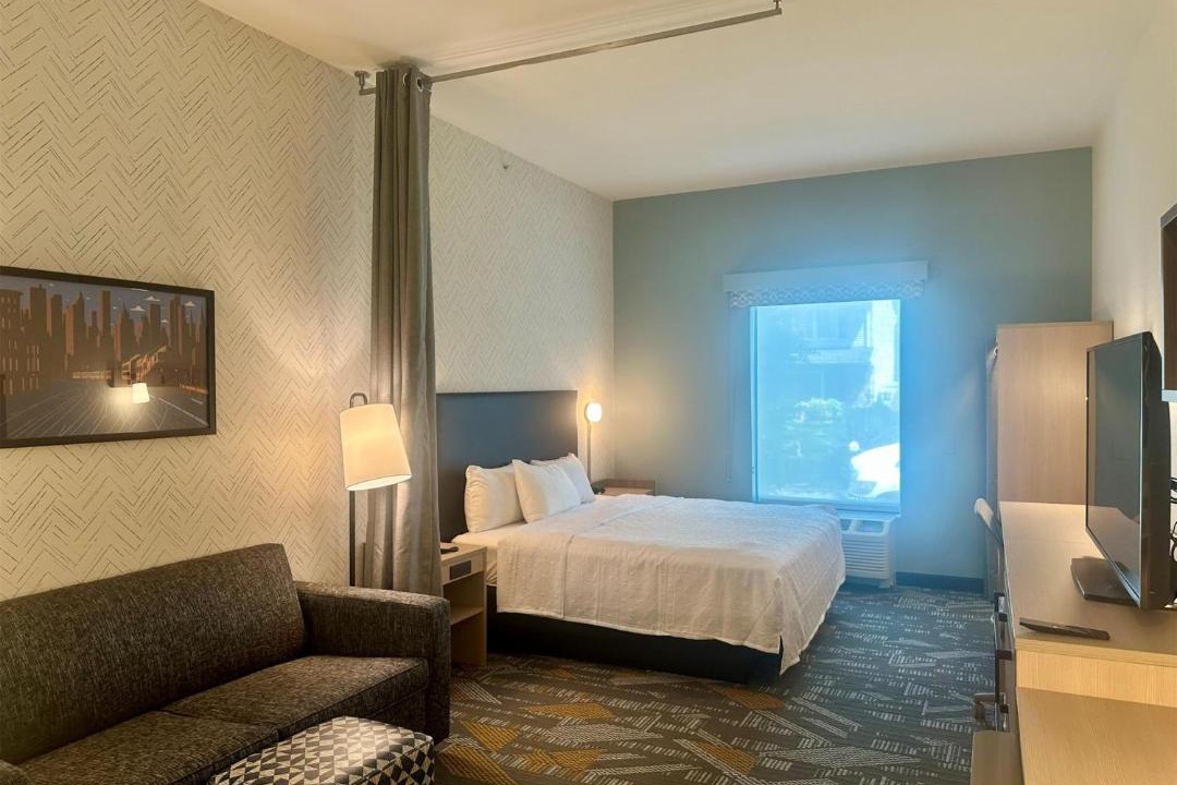 Photo of Bedroom in Rahway