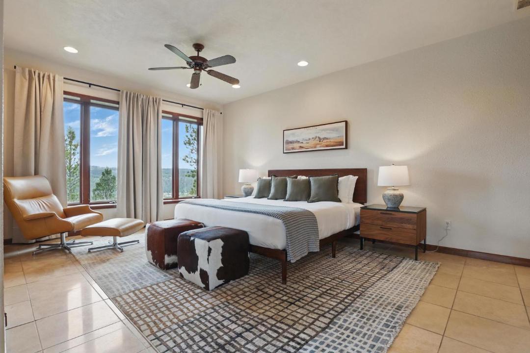 Photo of Bedroom in Colonial Pine Hills