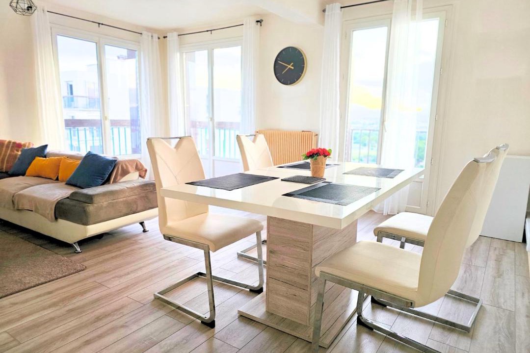 Photo of Others in Moulin a Vent