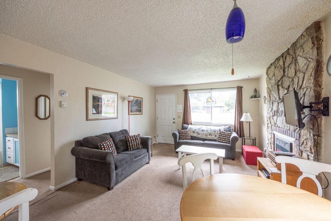 Photo of Others in Seaview