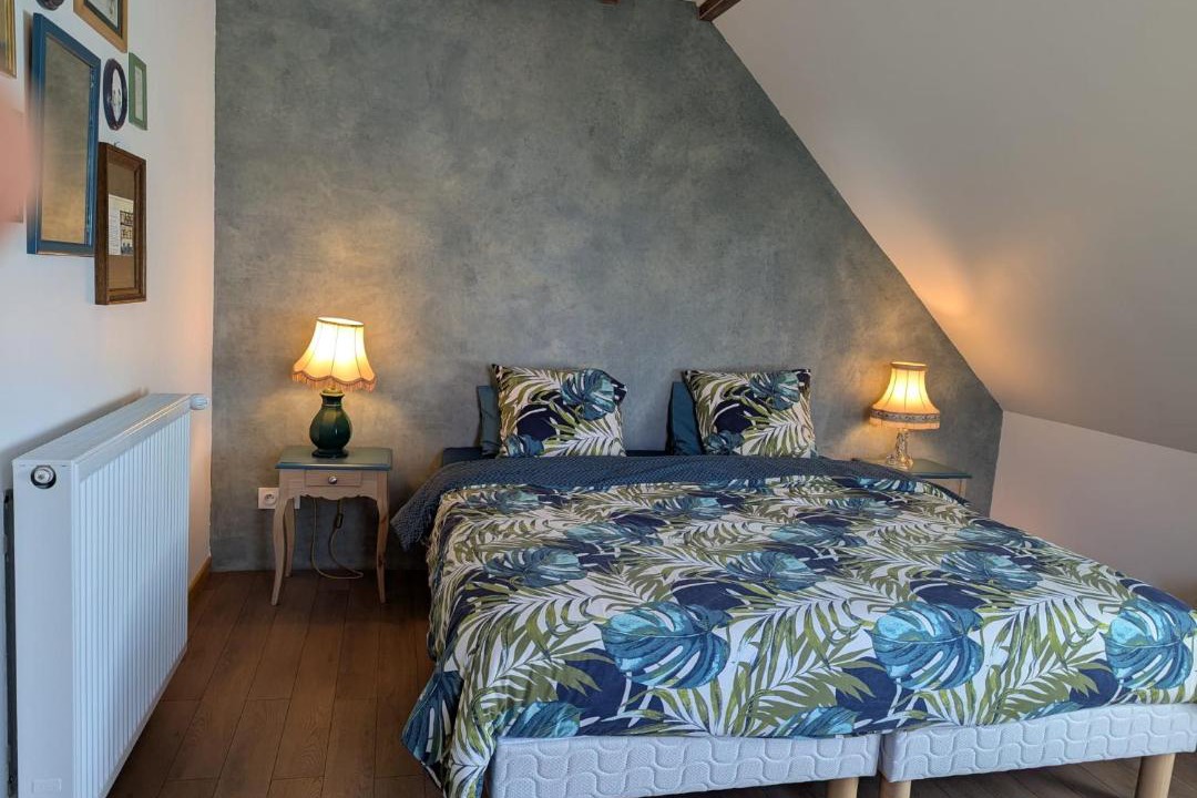 Photo of Bedroom in Vendenesse-les-Charolles