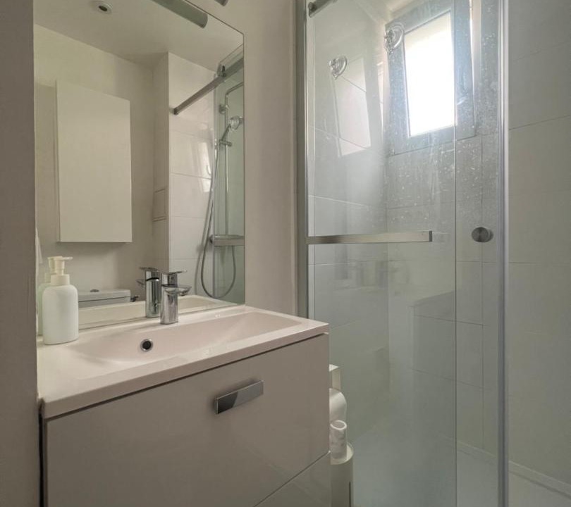 Photo of Bathroom in Republique–Point-du-Jour