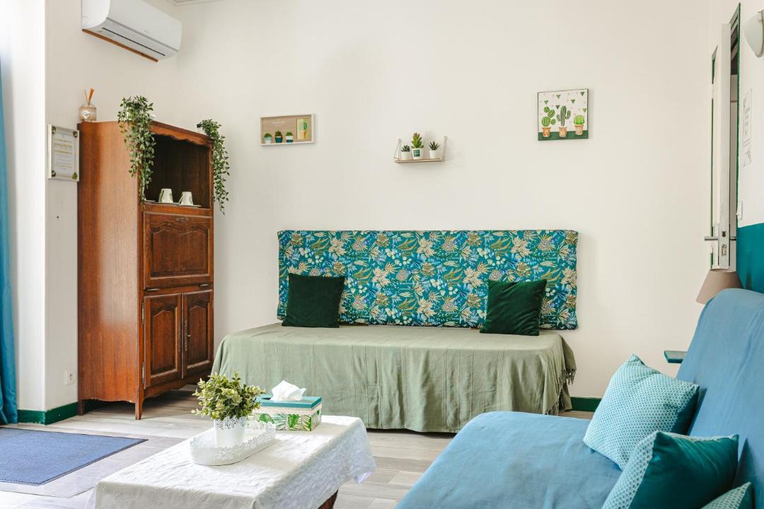 Photo of Others in Genouille