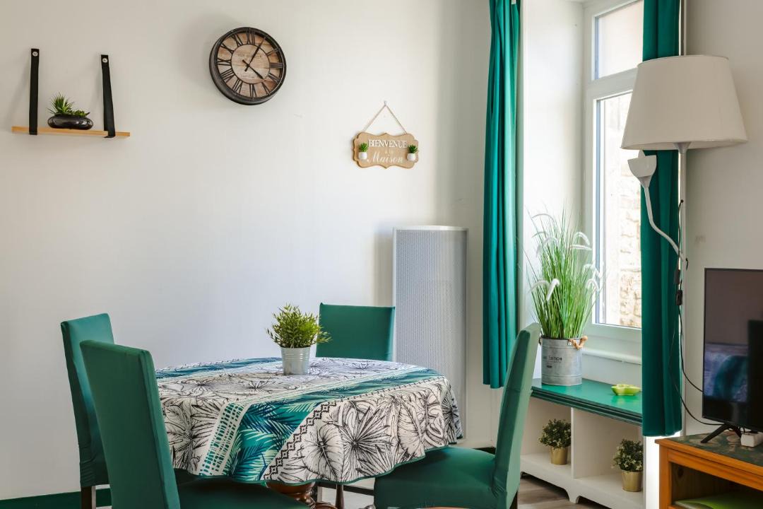 Photo of Others in Genouille