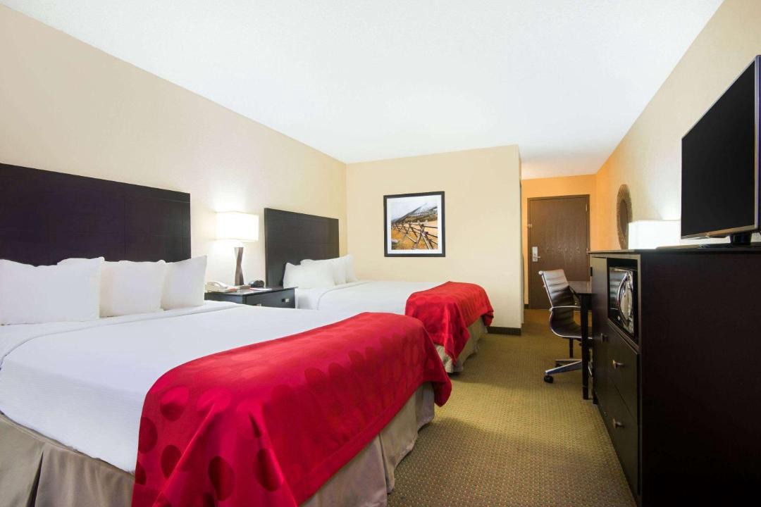 Photo of Others in Gillette