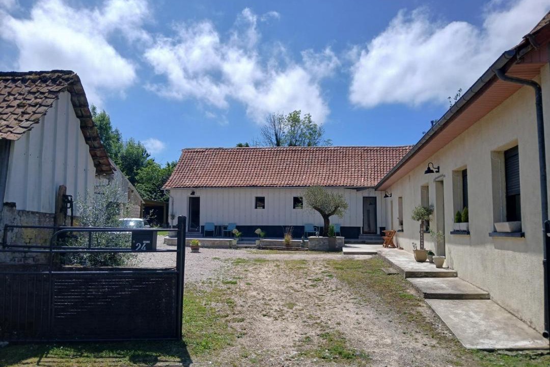 Photo of Others in Cheriennes