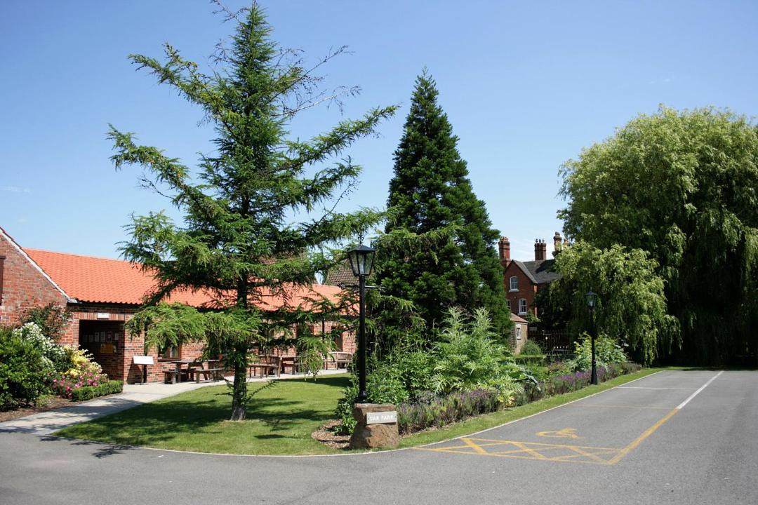 Photo of Others in Frampton