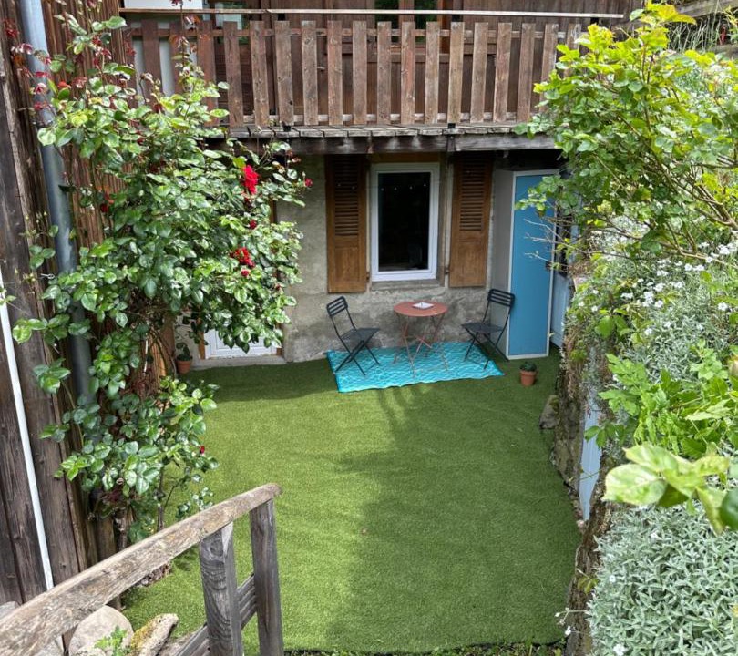 Photo of Others in La Perriere