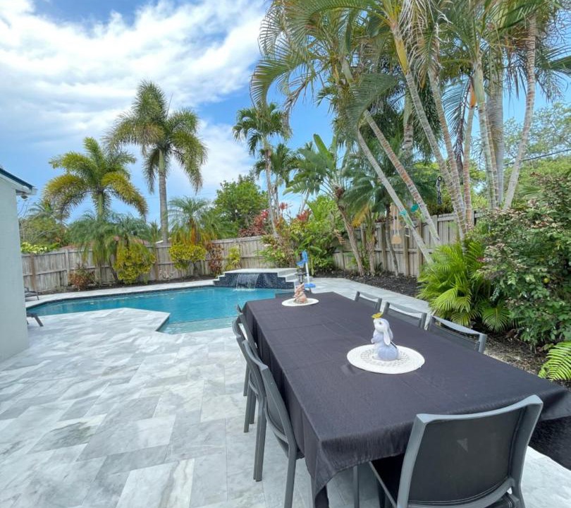 Photo of Others in Poinsettia Heights