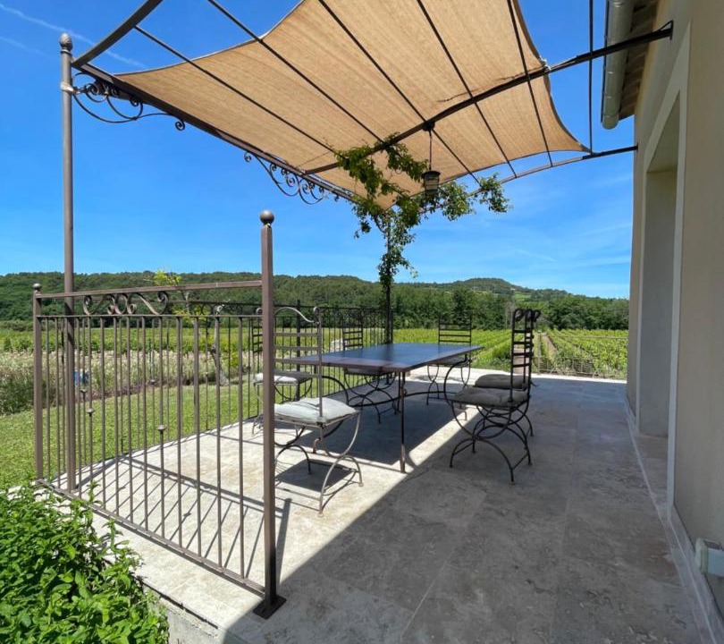 Photo of Patio Balcony in Methamis