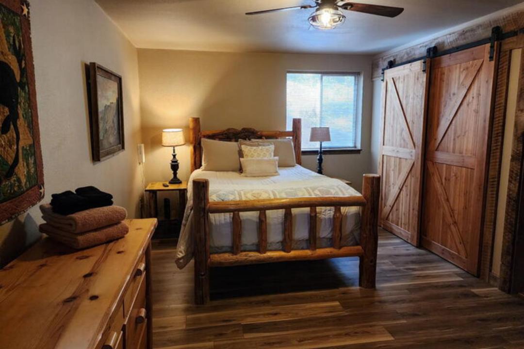 Photo of Bedroom in Joseph