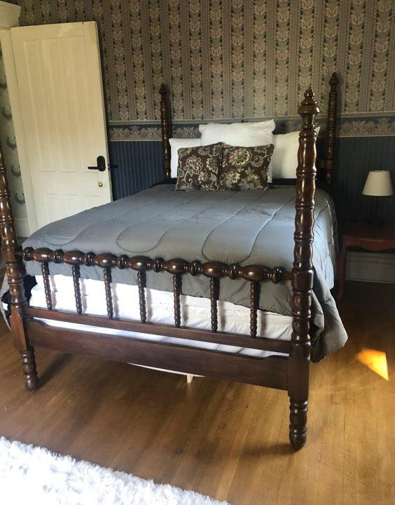 Photo of Bedroom in Monroe