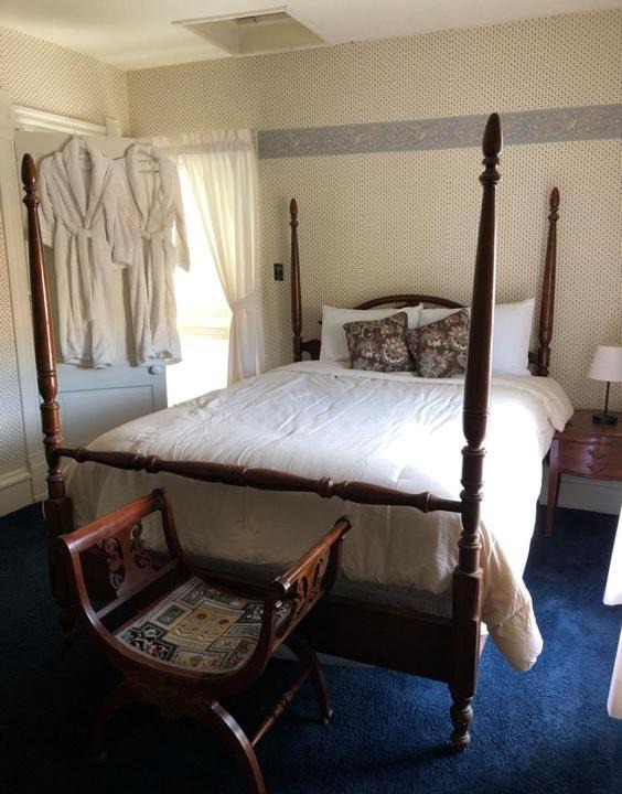 Photo of Bedroom in Monroe