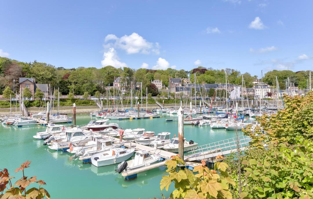 Photo of Others in Saint-Valery-en-Caux