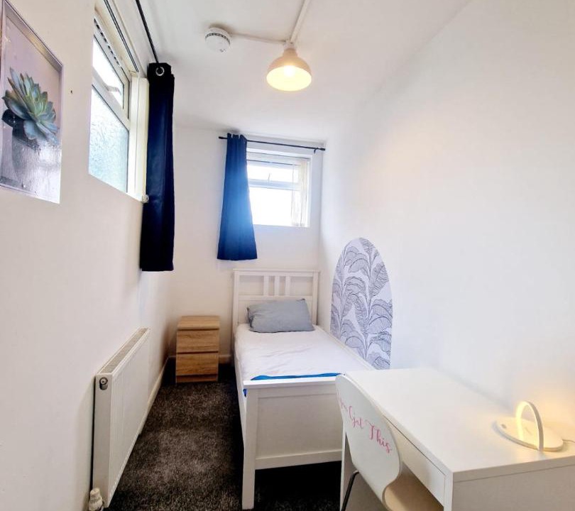 Photo of Others in Birkenhead