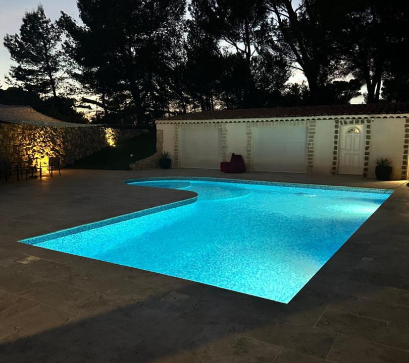 Photo of Others in Bouc-Bel-Air