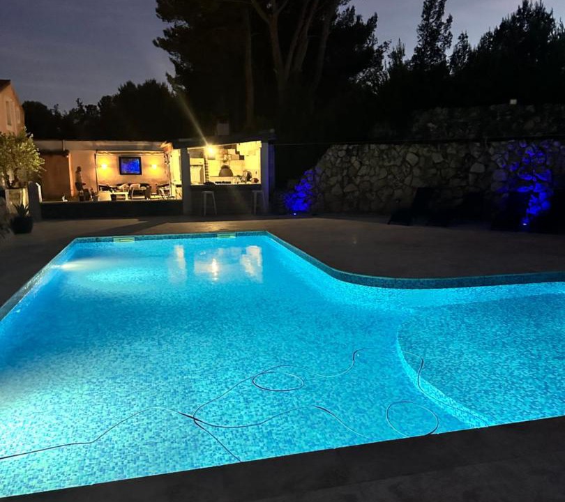 Photo of Others in Bouc-Bel-Air