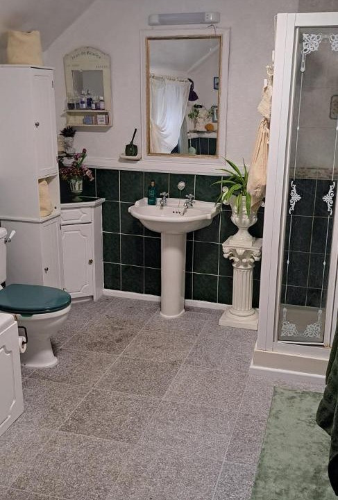 Photo of Others in Norton Sub Hamdon