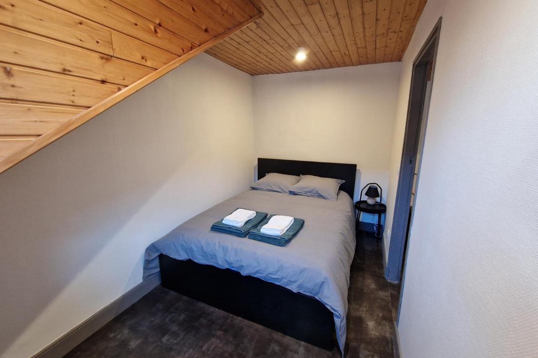 Photo of Bedroom in Bagneres-de-Bigorre