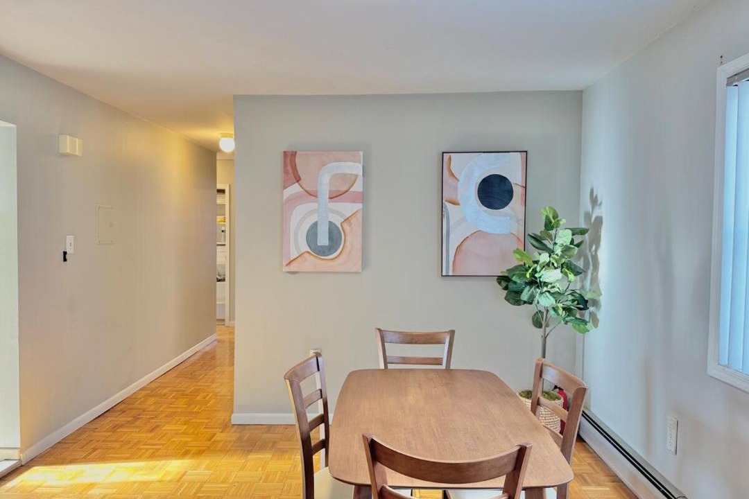 Photo of Others in Guttenberg