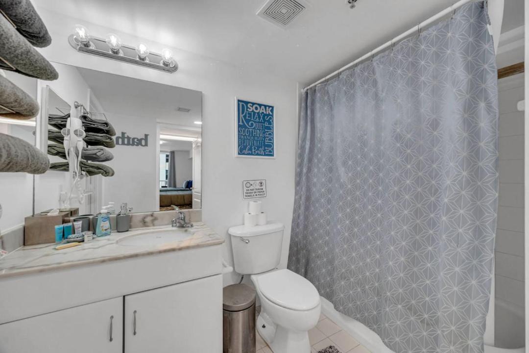 Photo of Bathroom in Brickell