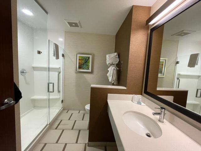 Photo of Bathroom in Scottsbluff