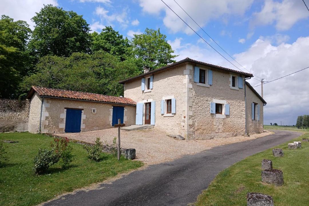 Photo of Others in Montboyer