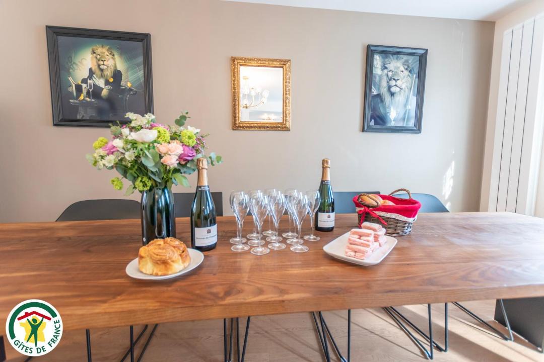 Photo of Others in Hautvillers