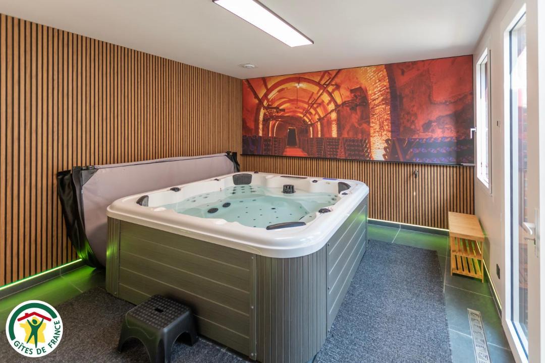 Photo of Others in Hautvillers