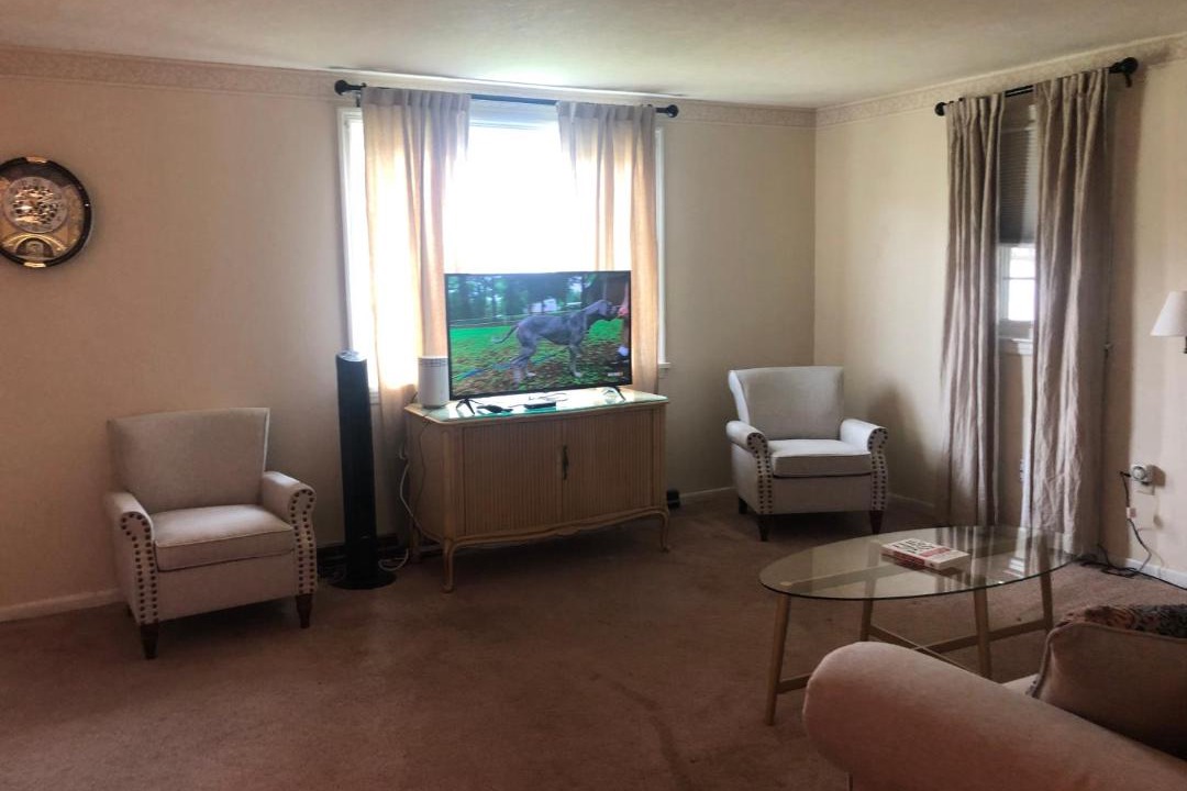 Photo of Livingroom in Harrisburg