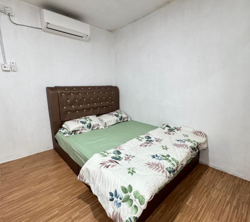 Photo of Bedroom in Kampung Ru Muda