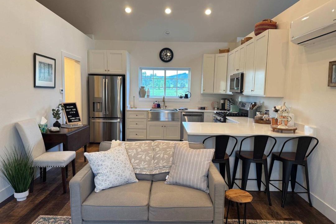 Photo of Others in Harvard