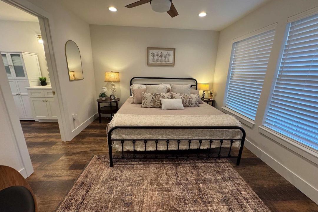 Photo of Bedroom in Harvard