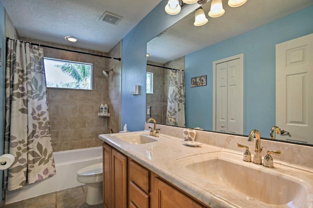 Photo of Bathroom in Jupiter Farms