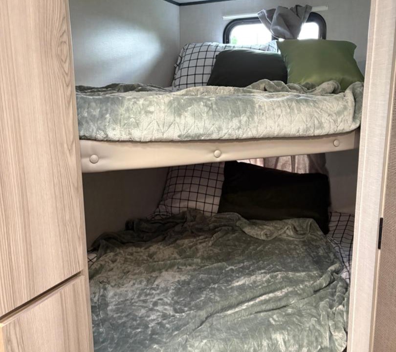Photo of Bedroom in Lobelville