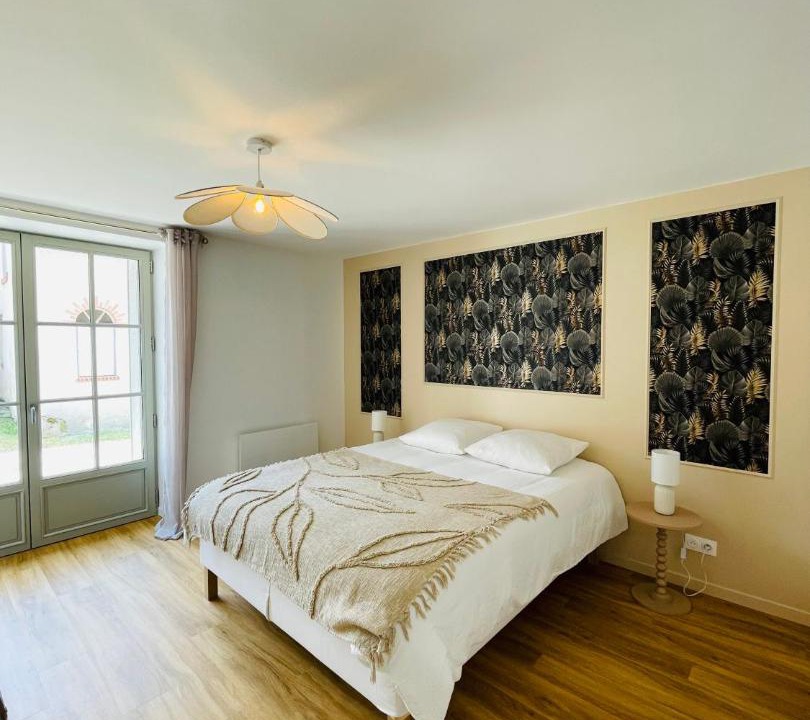 Photo of Others in Huisseau-sur-Cosson