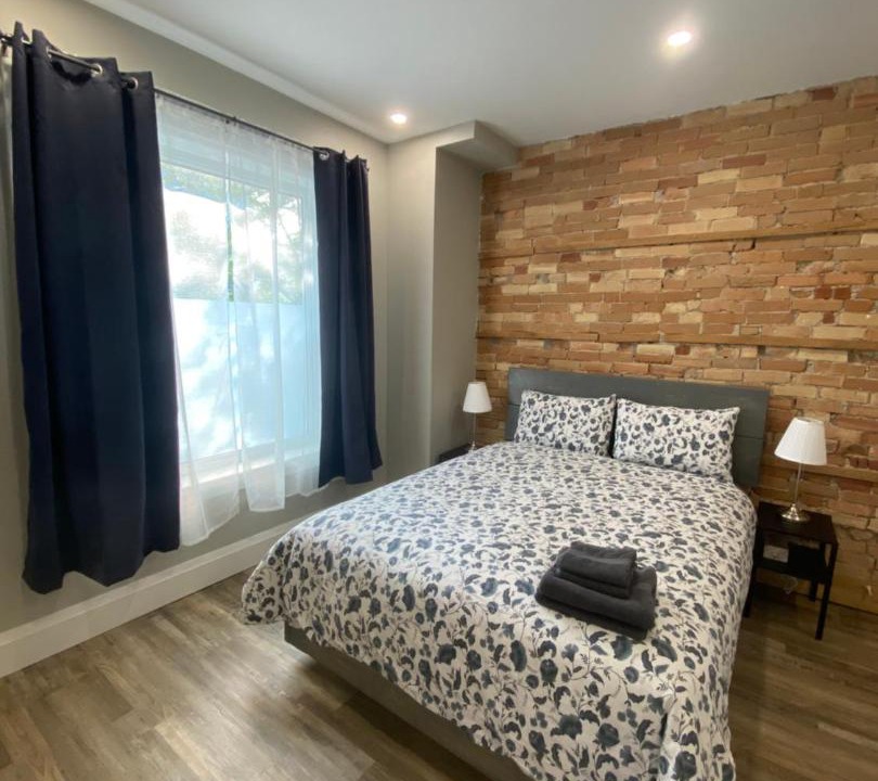 Photo of Bedroom in Mount Hope Huron Park
