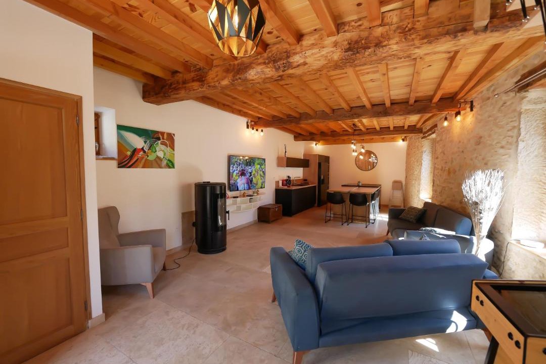 Photo of Others in Venerieu