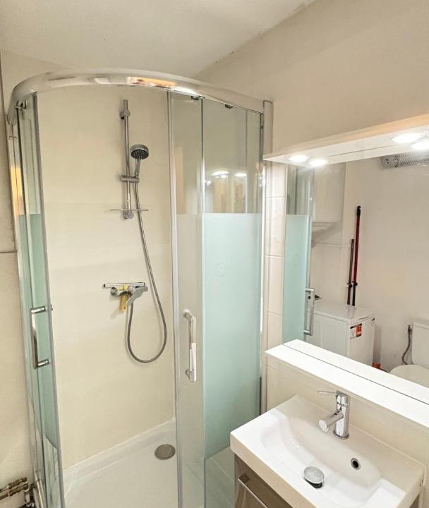 Photo of Bathroom in Carnon-Plage