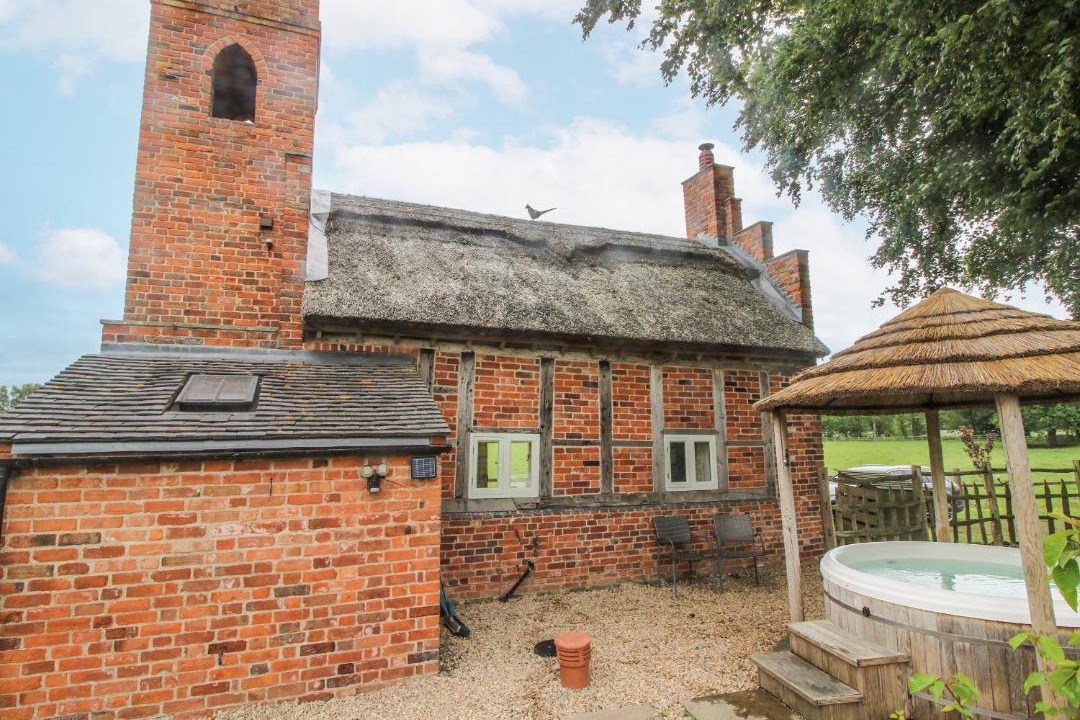 Photo of Others in Sugnall