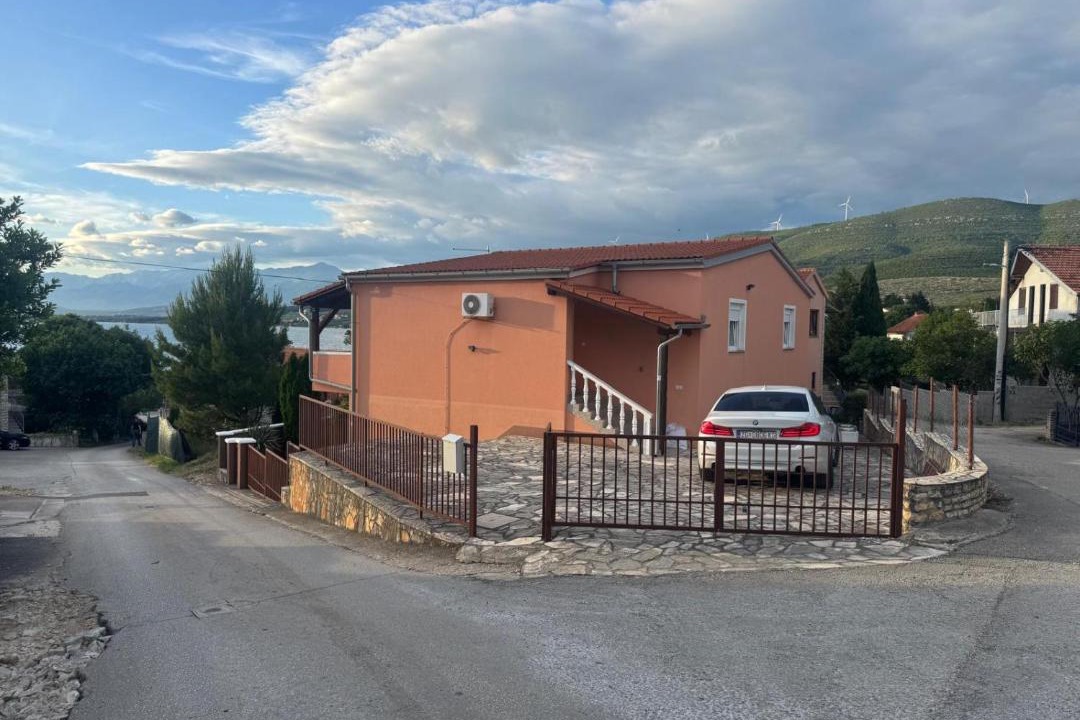 Photo of Others in Gornji Karin