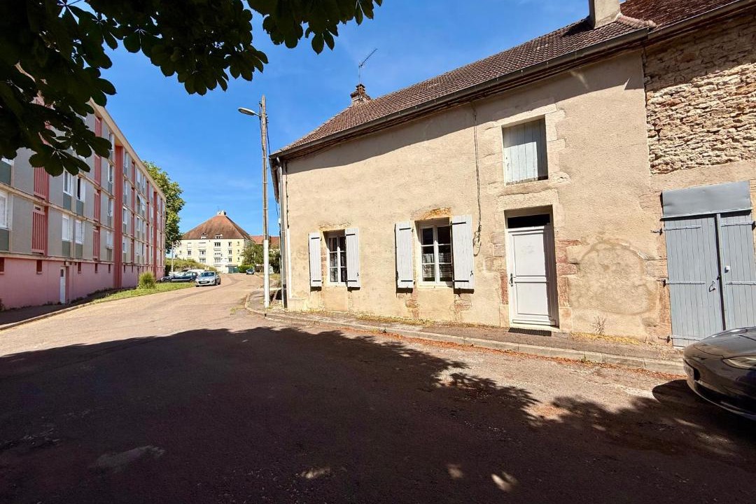 Photo of Others in Auxonne