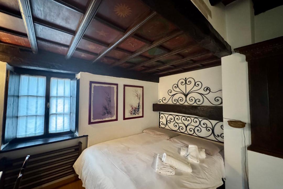 Photo of Bedroom in Torricella Taverne