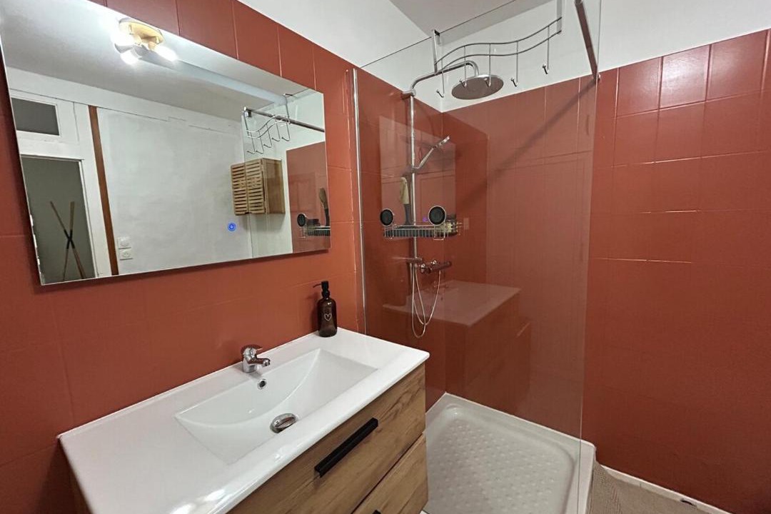 Photo of Bathroom in Saint-Sernin