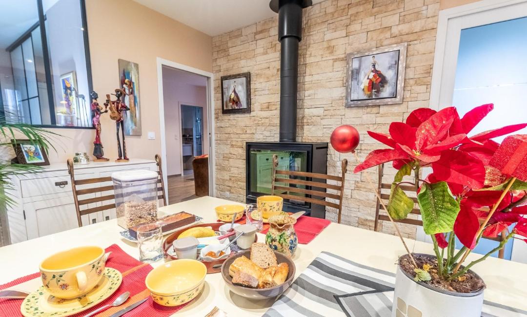 Photo of Others in Corme-Royal