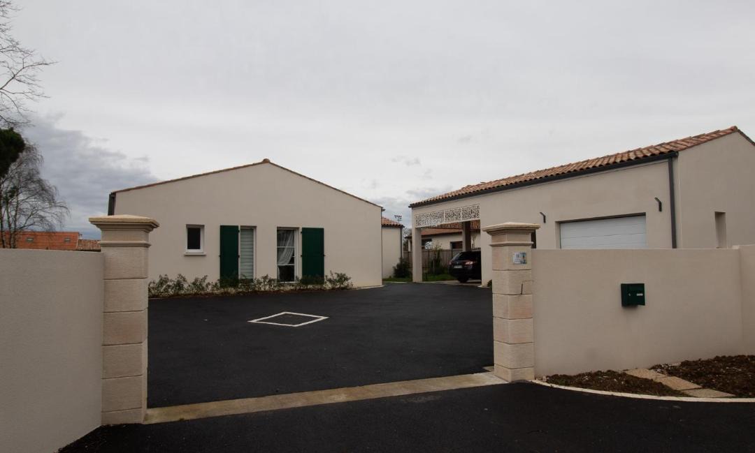 Photo of Others in Corme-Royal