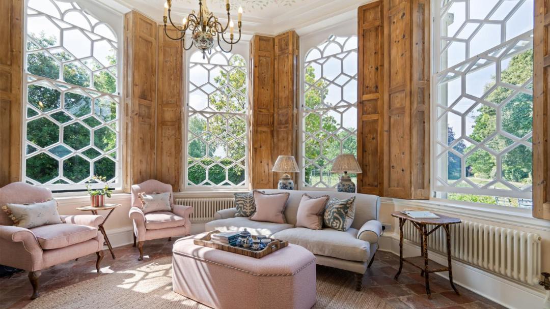 Photo of Livingroom in Dursley